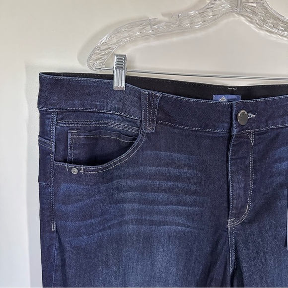 Democracy Jegging Jeans Absolution Booty Lift Dark Indigo SZ 24W NEW - Picture 4 of 10